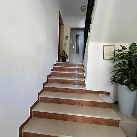 Διαμέρισμα App4rent Grey - Family